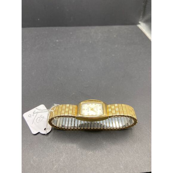 Peugeot 418 Gold Tone Quartz Analog Watch Stainless Steel Stretch Band Size 6" - Picture 2 of 14